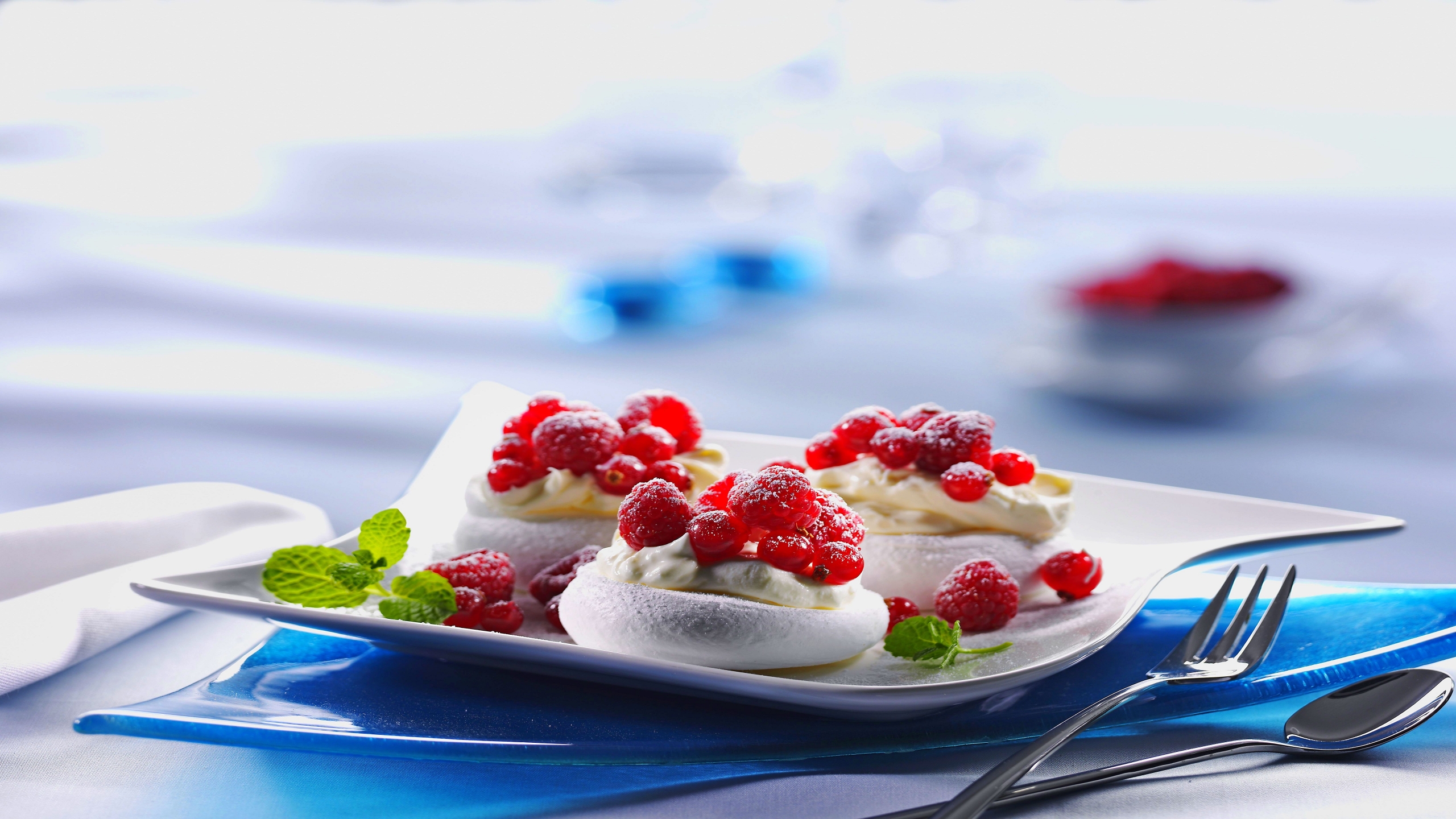 Delicious sweetdish for 2560 x 1440 HDTV resolution