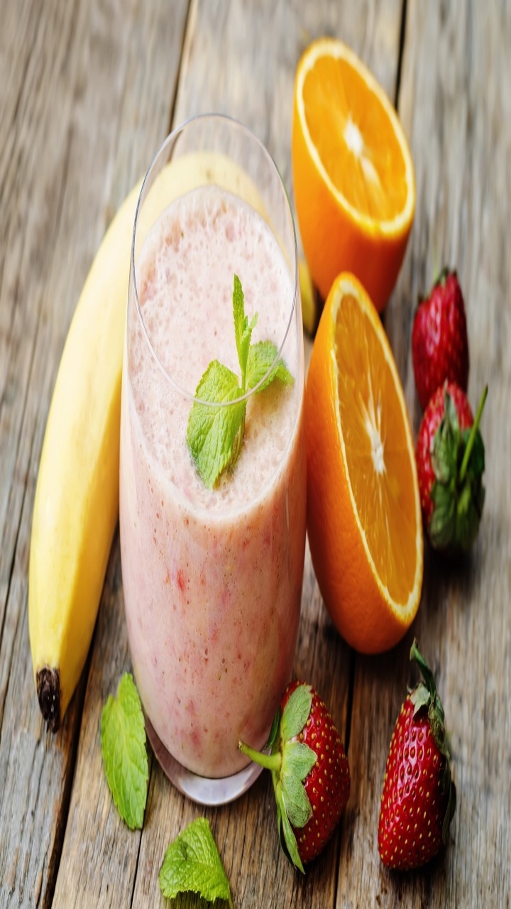 Fruit Berry Juice for 720p HD Smartphones resolution