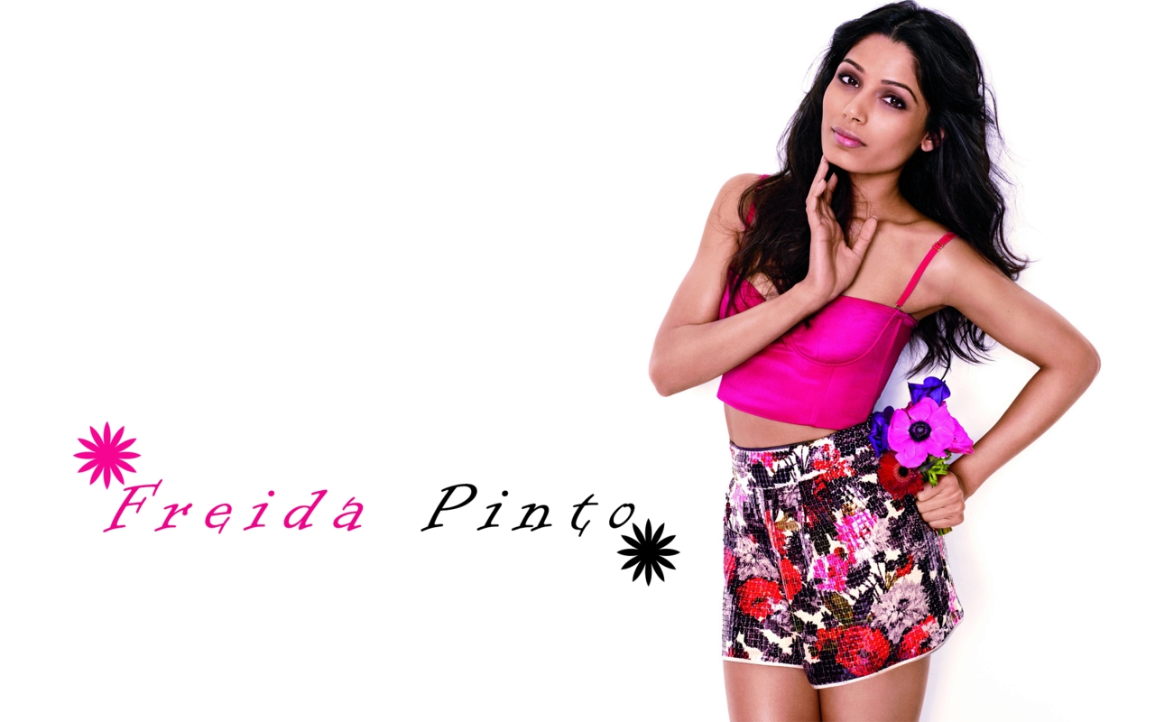 Glamorous Freida Pinto for 1280 x 800 widescreen resolution