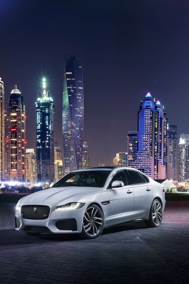 Jaguar XF 2015 for Apple iPhone 4 resolution