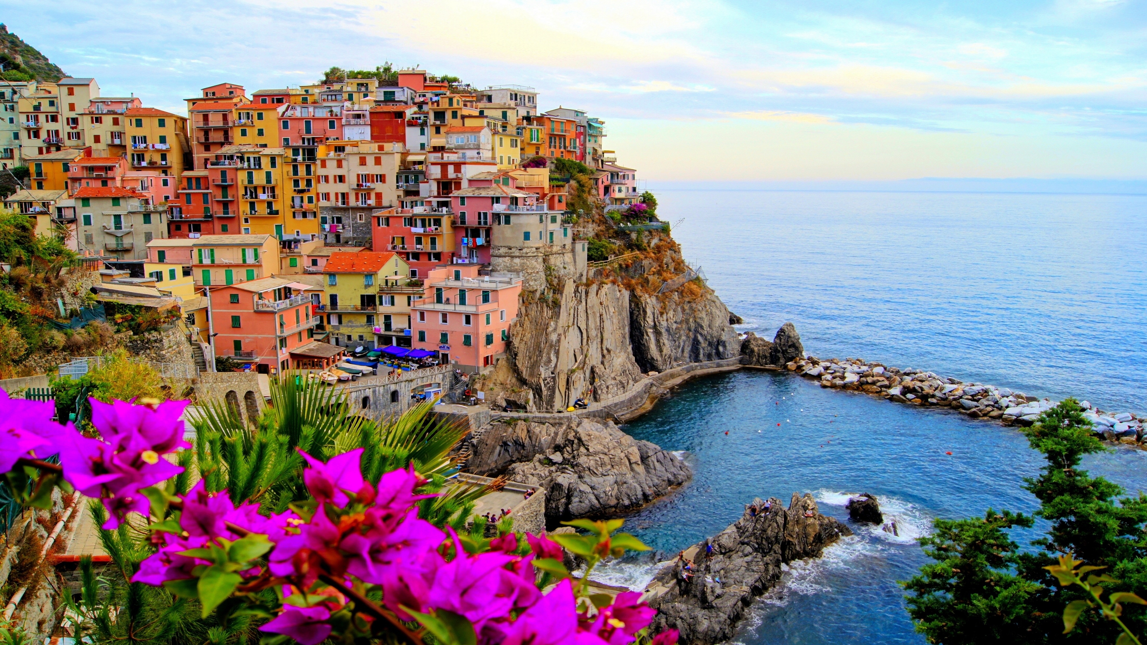 Manarola Itlay for 3840 x 2160 4K Ultra HDTV resolution