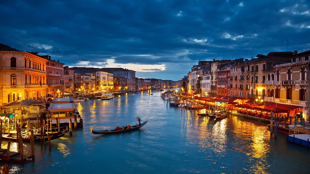 Venice Italy for 1280 x 720 HDTV 720p resolution