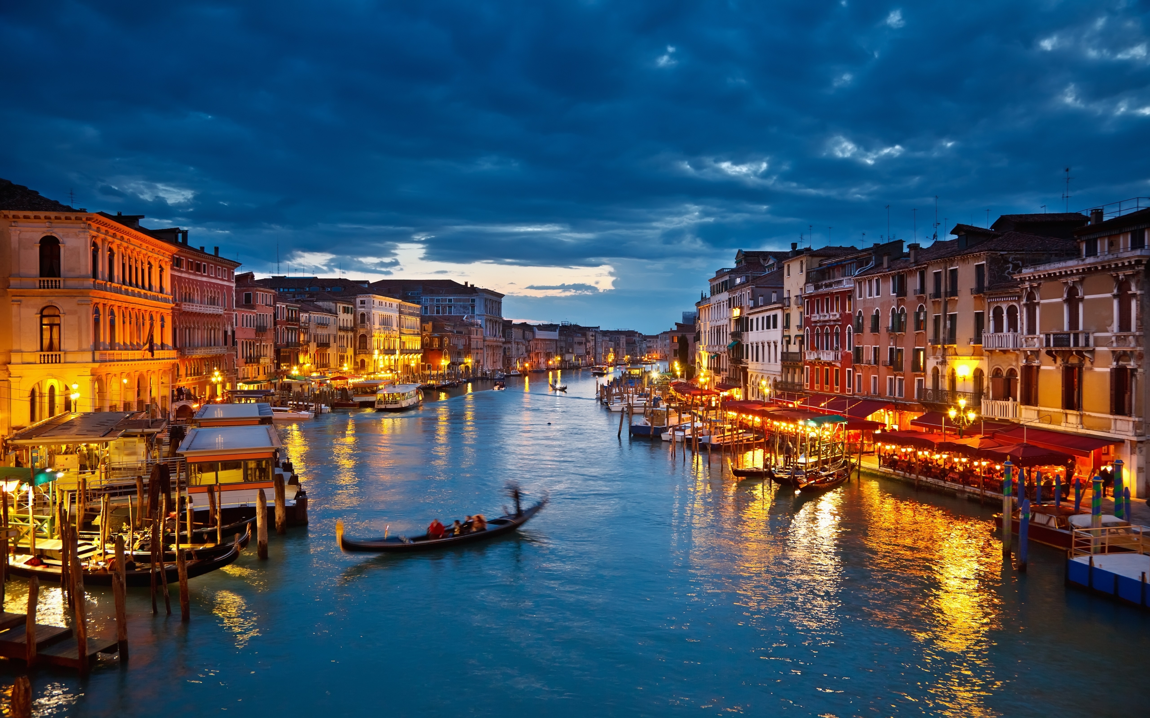 Venice Italy for 3840 x 2400 4K Retina Display resolution